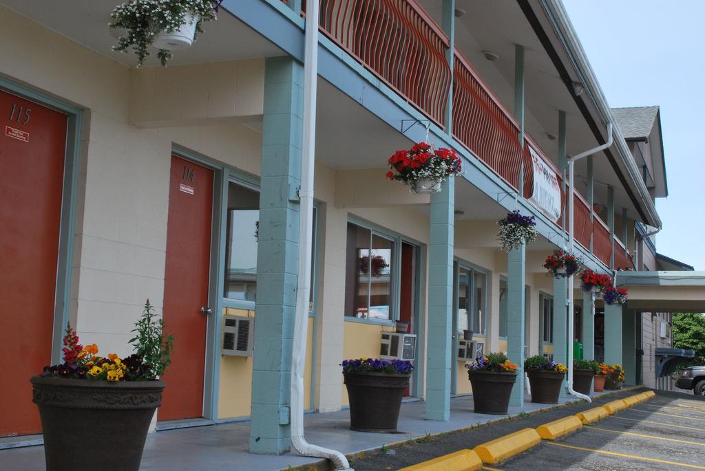 Value Lodge Motel นาไนโม ภายนอก รูปภาพ